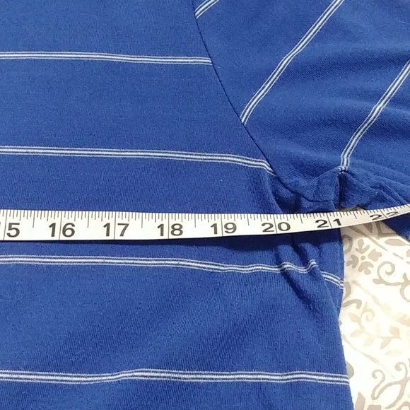 A.N.A. Size XL, blue with white slim horizontal stripes Shirt - Picture 4 of 5